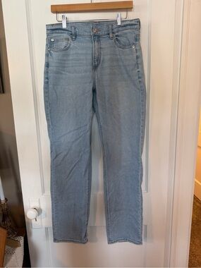 AE Super High-Rise Straight Jeans